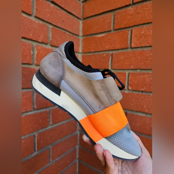 BALENCIAGA  Race Runner Low Top Sneakers US 6 - Picture 6 of 12